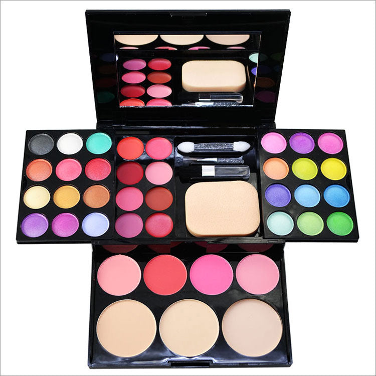 All In One Makeup Gift Kit Eyeshadow Eye Shadow Palette Blush Bronzer & Concealer